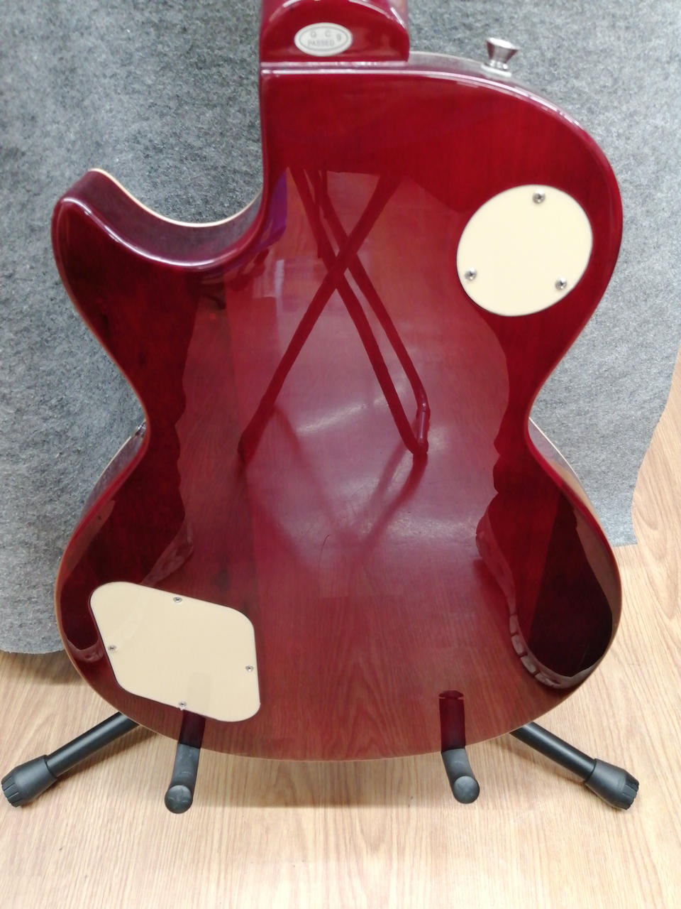 エレキギター　音出しok TOKAI エレキギター LOVE ROCK レスポールタイプ 《音出し確認済