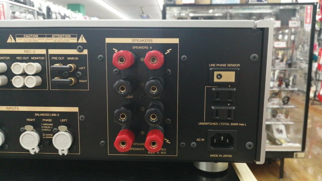 LUXMAN L-1 プリメインアンプ LUXMAN L-590AX2 プリメインアンプ