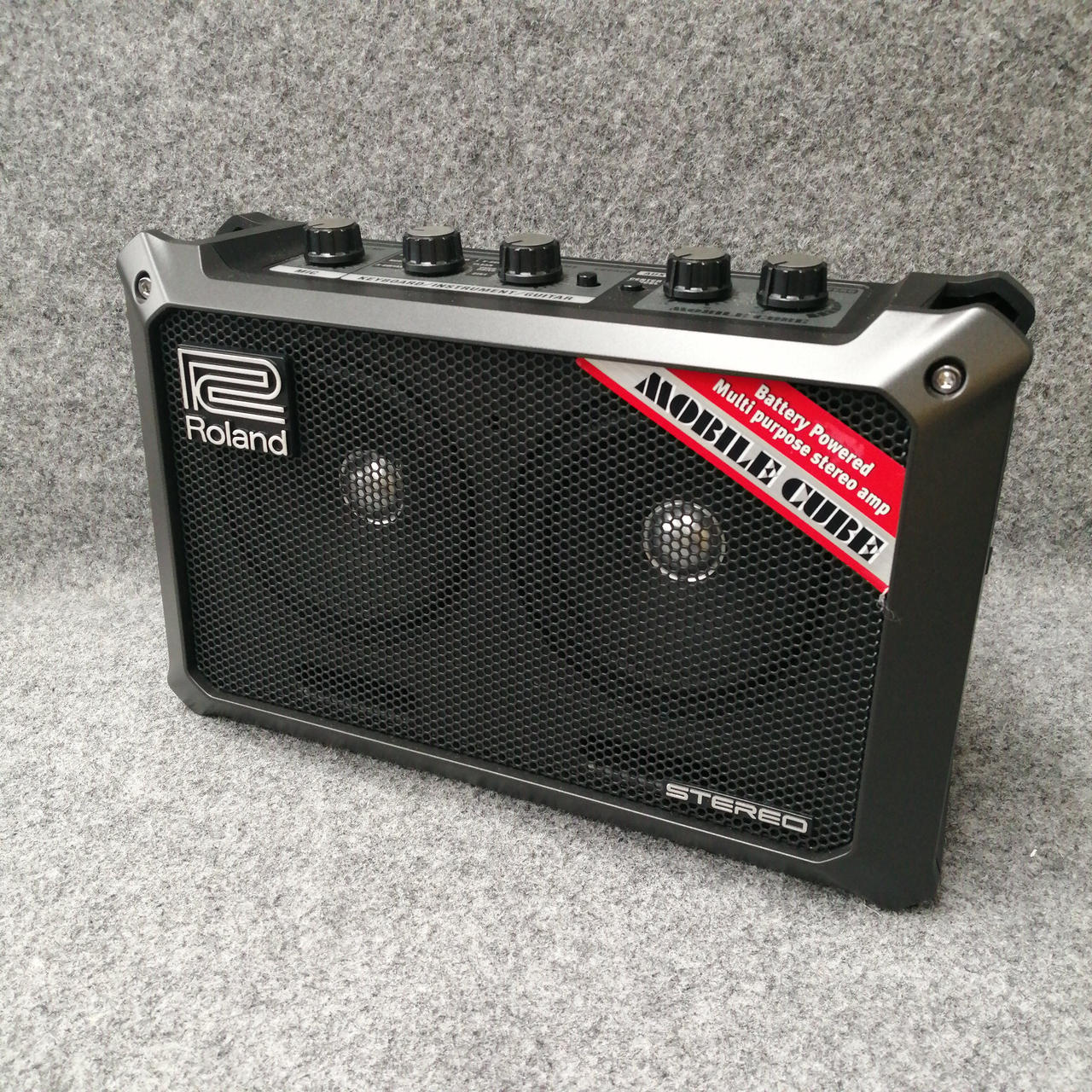 新品未開封！Roland Mobile Cube バッテリー駆動アンプ Roland Mobile Cube Battery Powered Stereo Amplifier | eBay