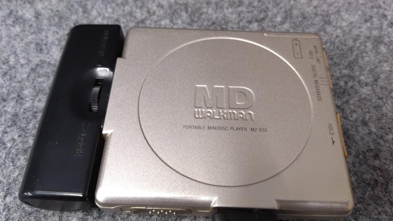 【一部ジャンク】SONY MDウォークマン MZ-F40 現状品 SONY ソニー ラジオ搭載 MDウォークマン MZ-F40 - メルカリ