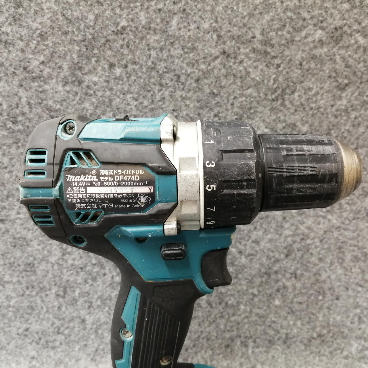 極美品】マキタ(makita)18Vインパクトドライバー+新品 極美品】マキタ(makita)18Vインパクトドライバー+新品