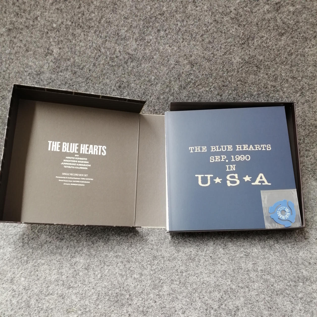 THE BLUE HEARTS シングルレコードボックスセット Amazon.co.jp: シングル・レコード ボックス・セット [Analog