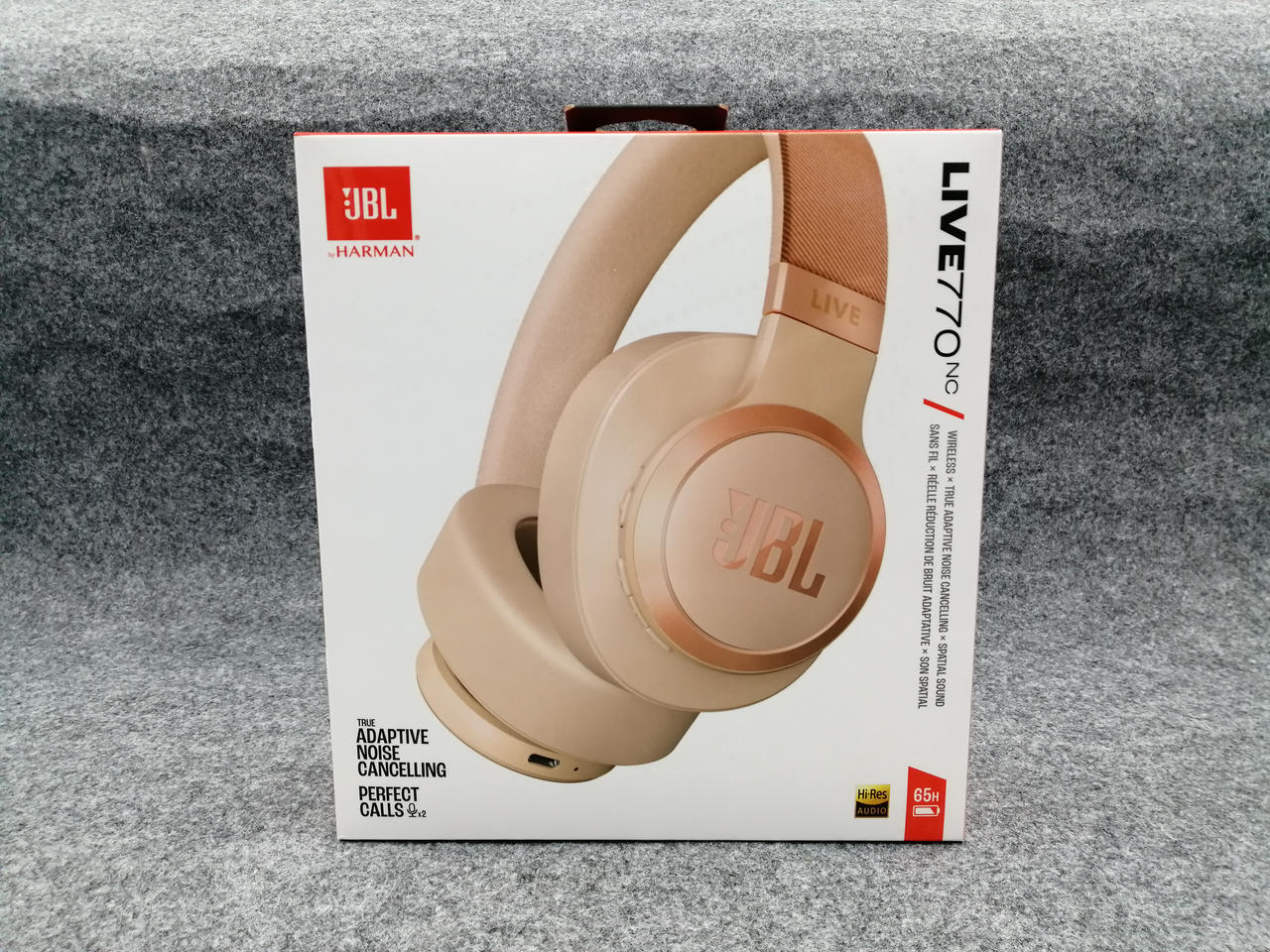 JBL 型番：LIVE770NC BLUETOOTHヘッドホン