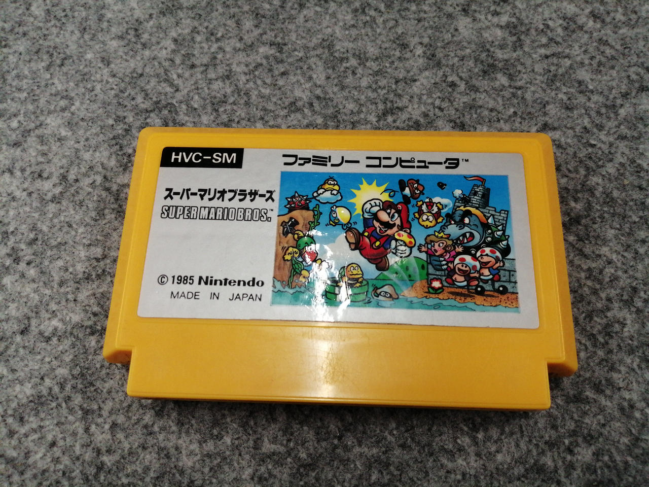 本体キズ多数あり