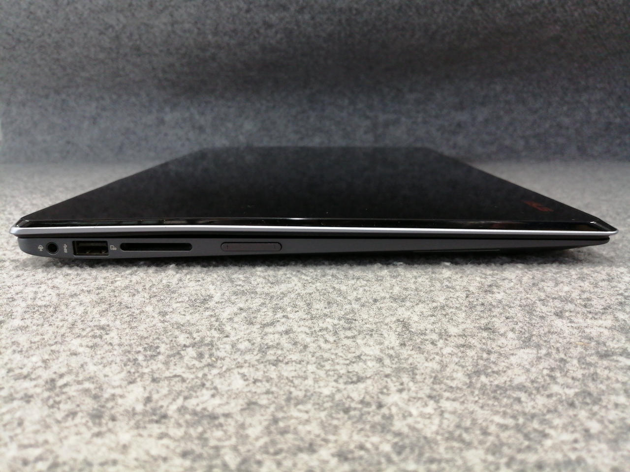 本体側面キズ汚れ多数あり