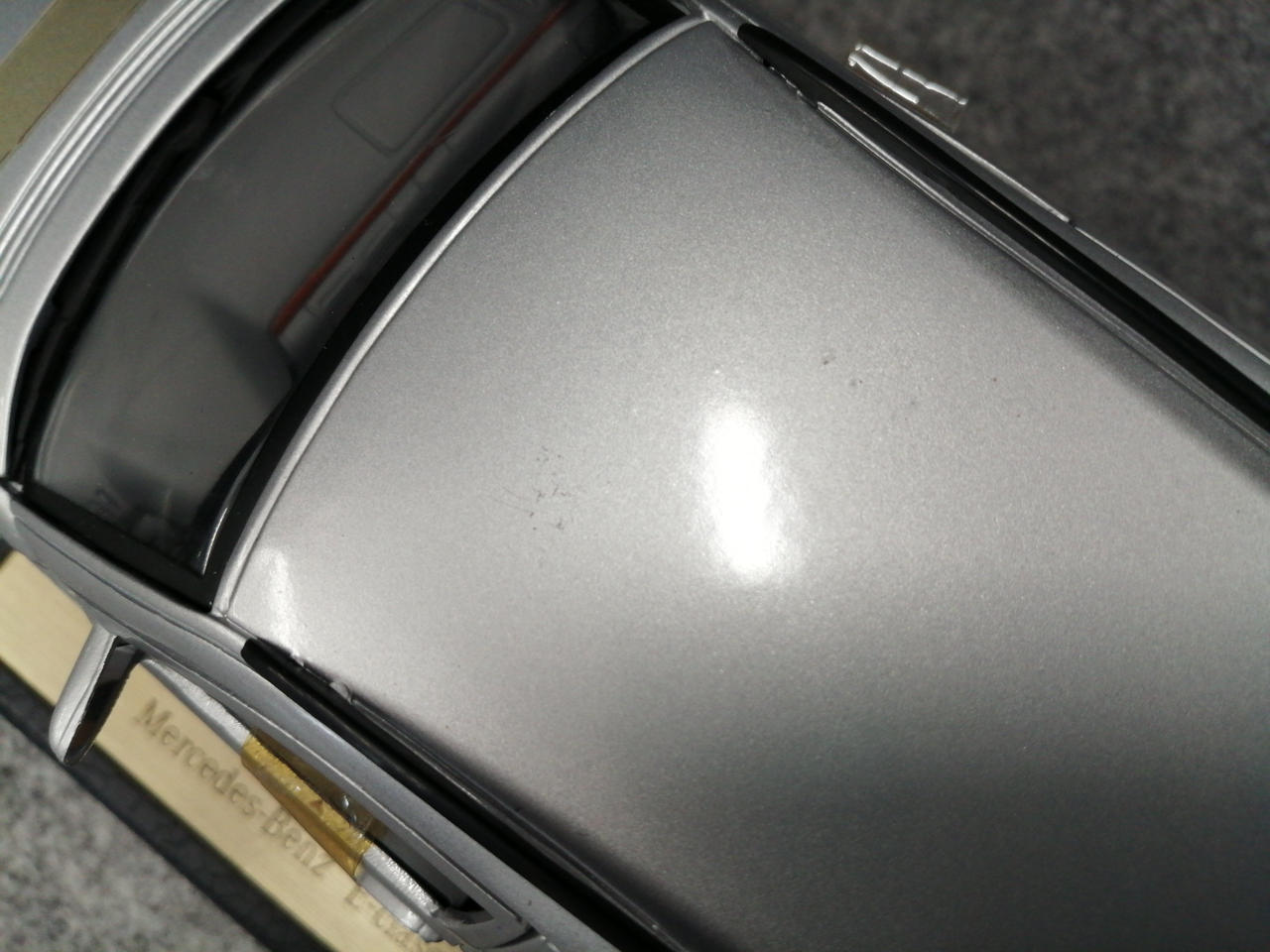 細かなキズあり