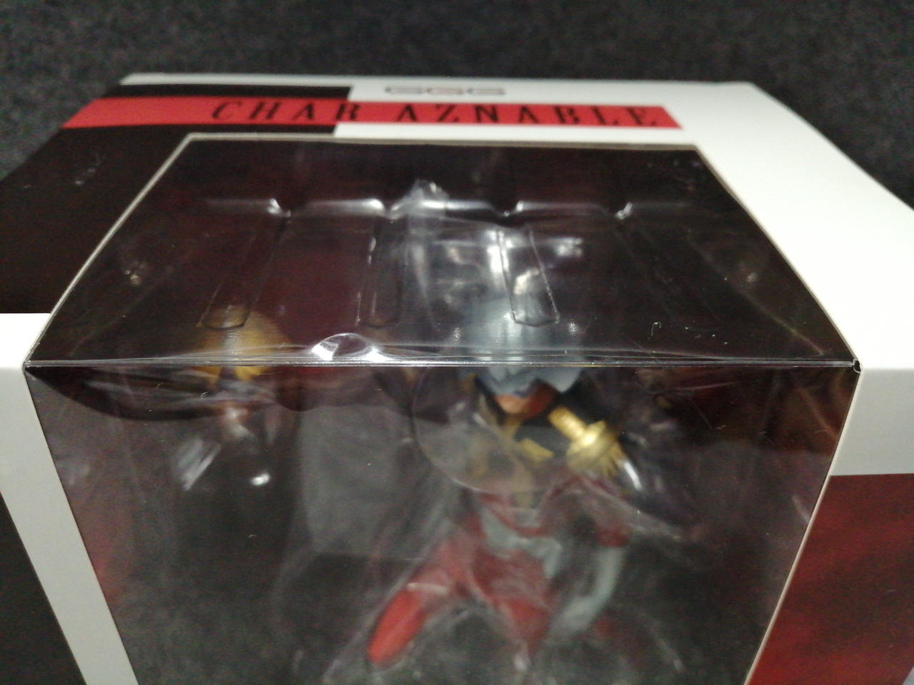 化粧箱打痕あり