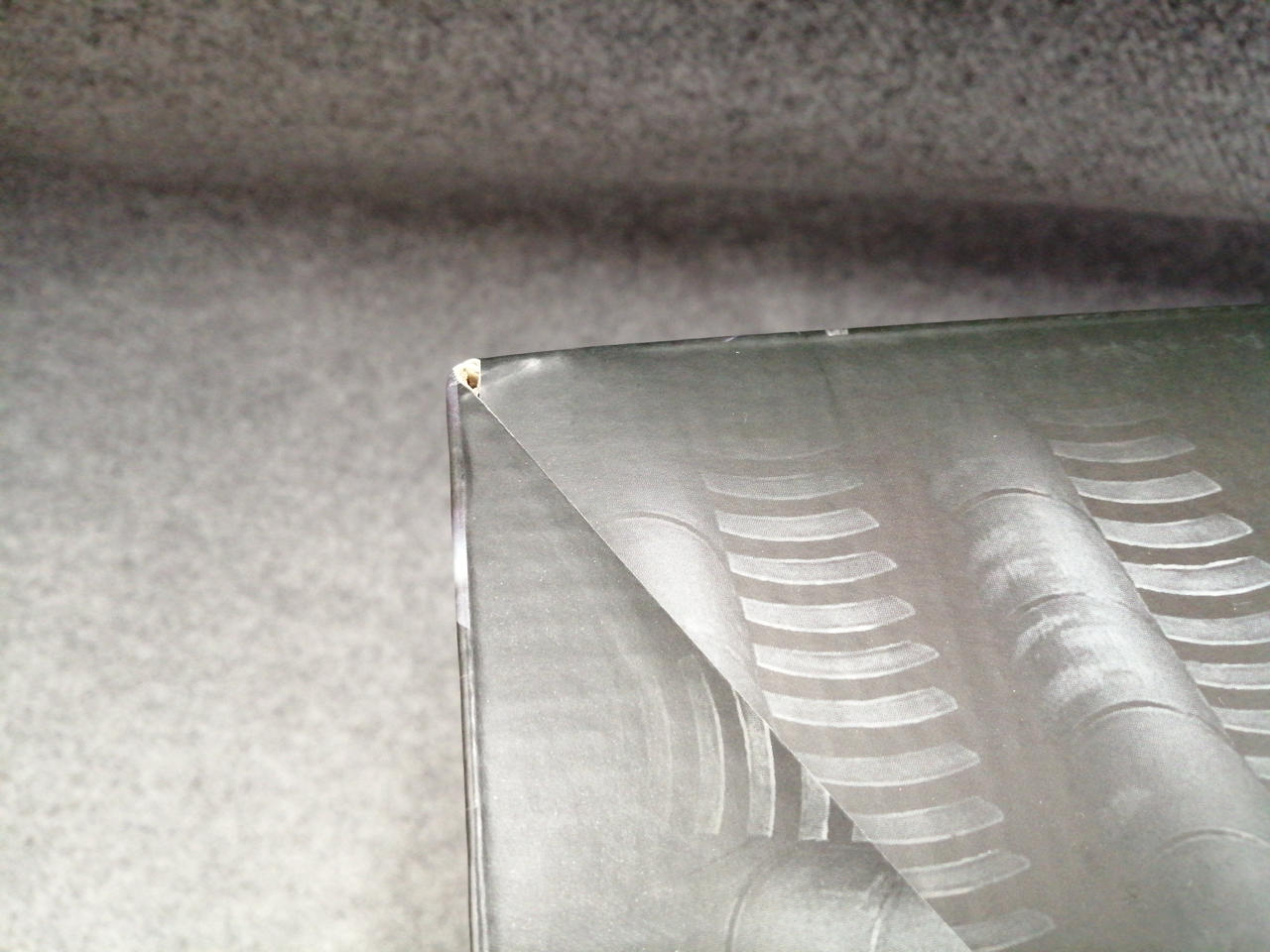 角ダメージあり