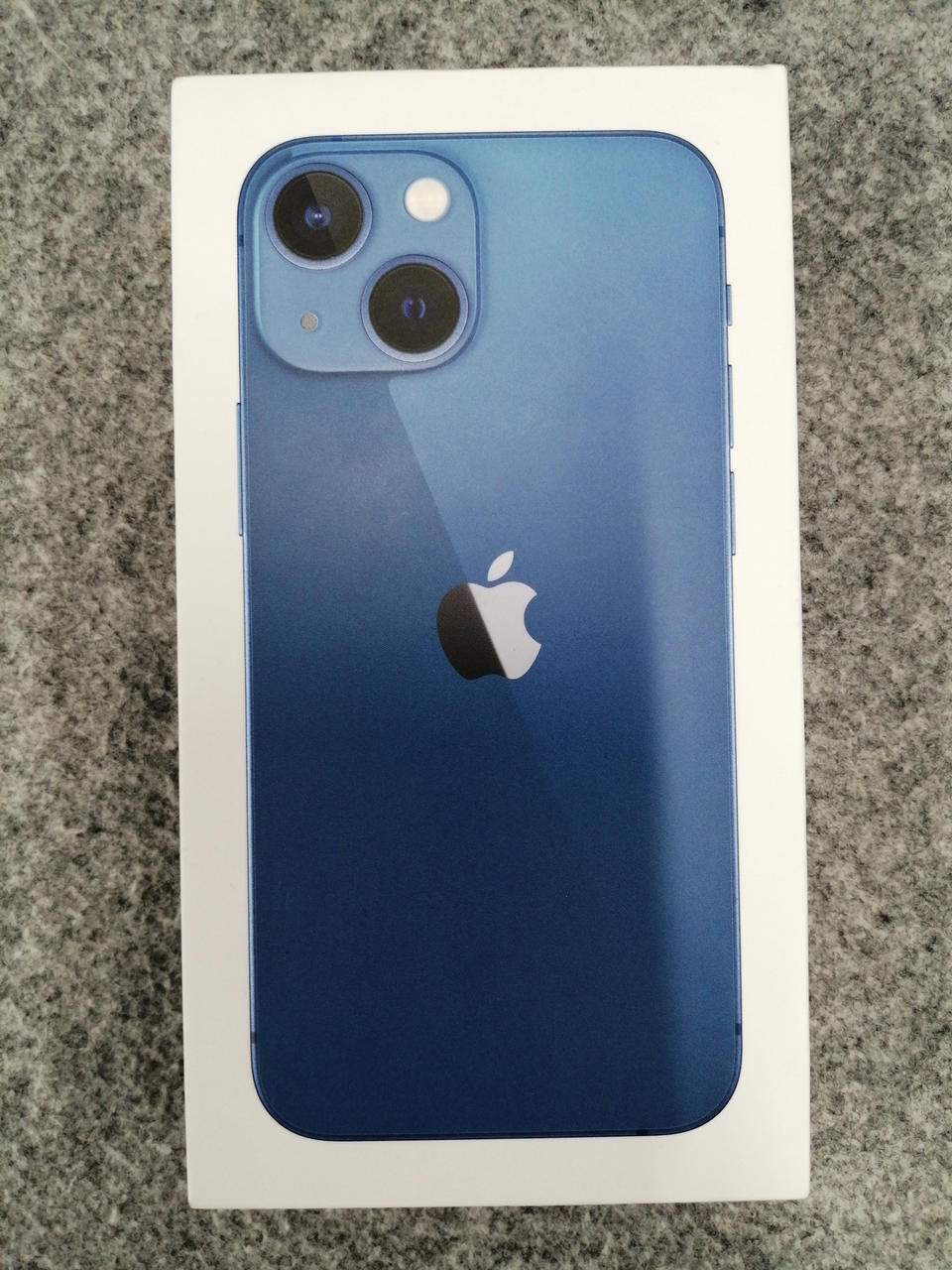 化粧箱汚れ、ダメージあり