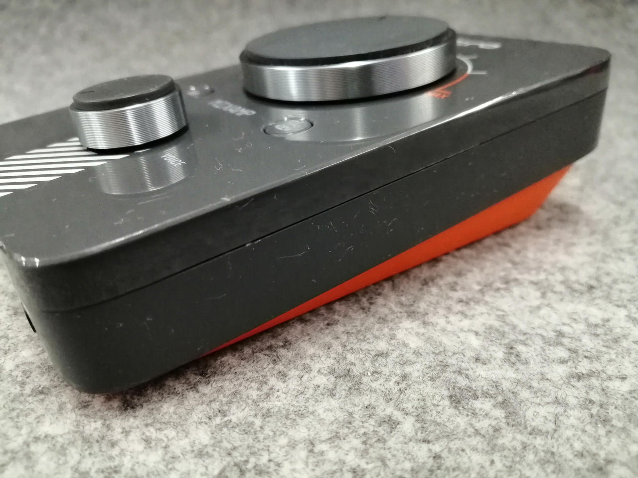 本体ベタつきあり