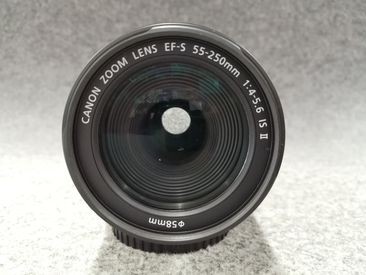 セール！Canon EF-S 55-250mm IS II ズームレンズ CANON EF-S 55-250mm F4-5.6 IS II 望遠ズームレンズ [中古