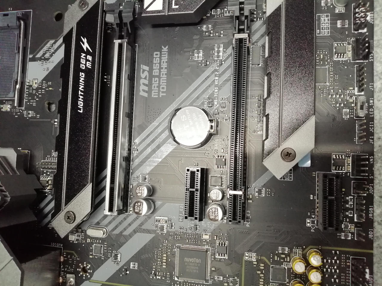 マザーボード MSI、AMD Ryzen™ B850 & B840チップセット搭載マザーボードを