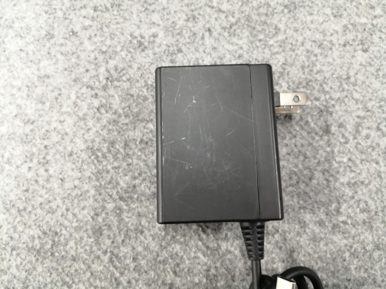 アダプターキズ多数あり