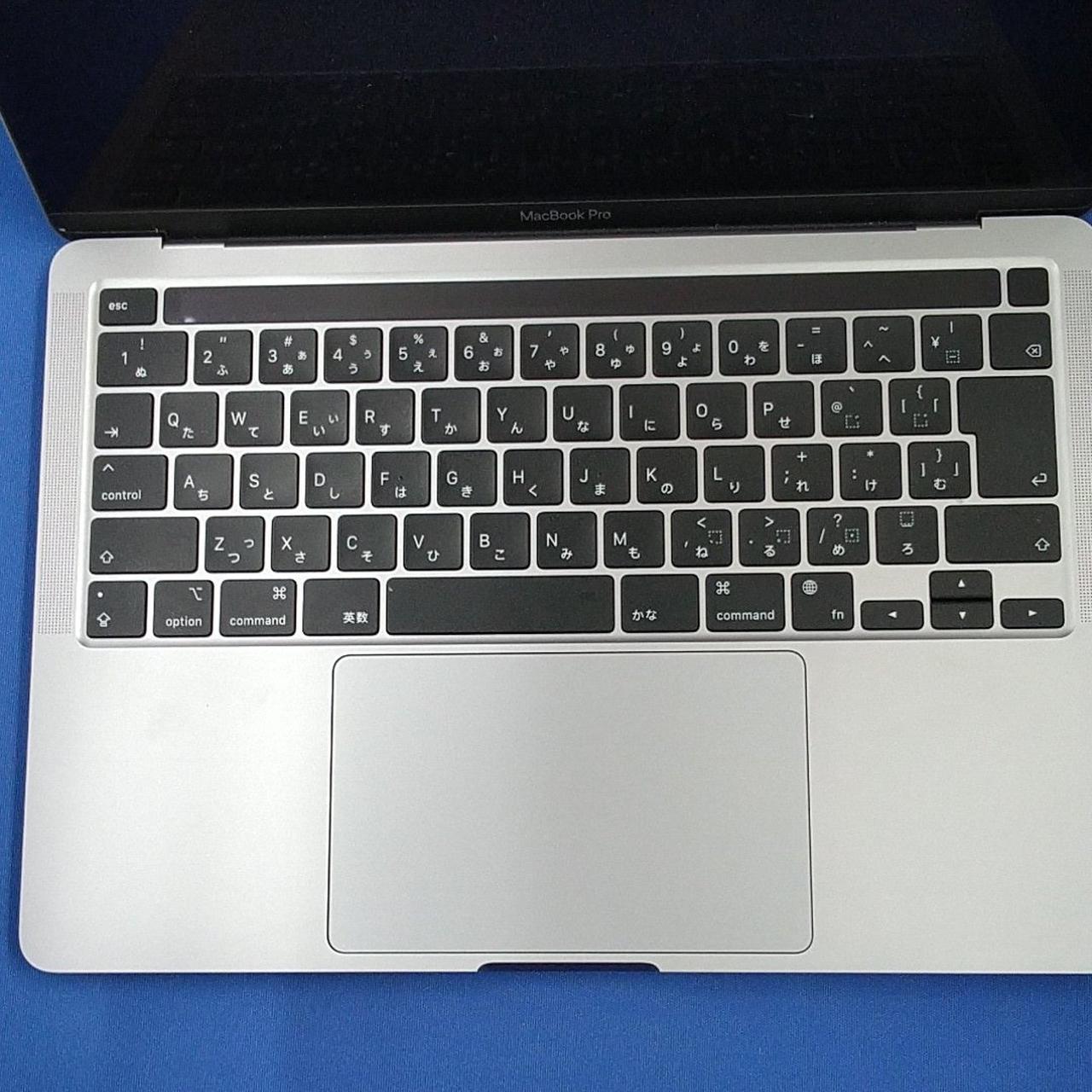 MacBook Pro 13インチ型番A2338