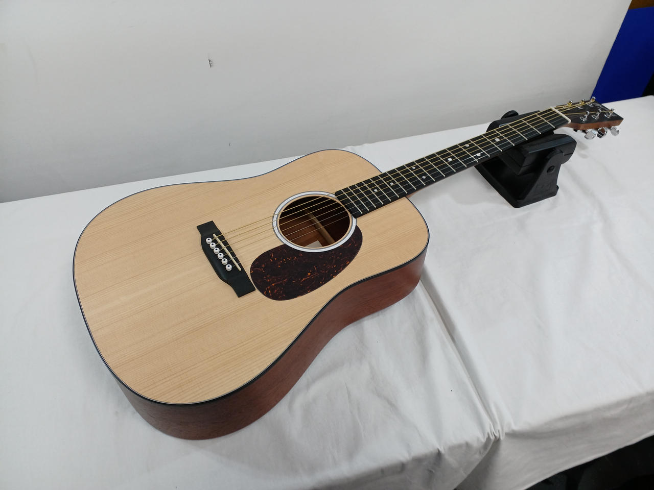 Martin Dreadnought Jr アコースティックギター ケース付き Martin Dreadnought Jr アコースティックギター ケース付き 楽器