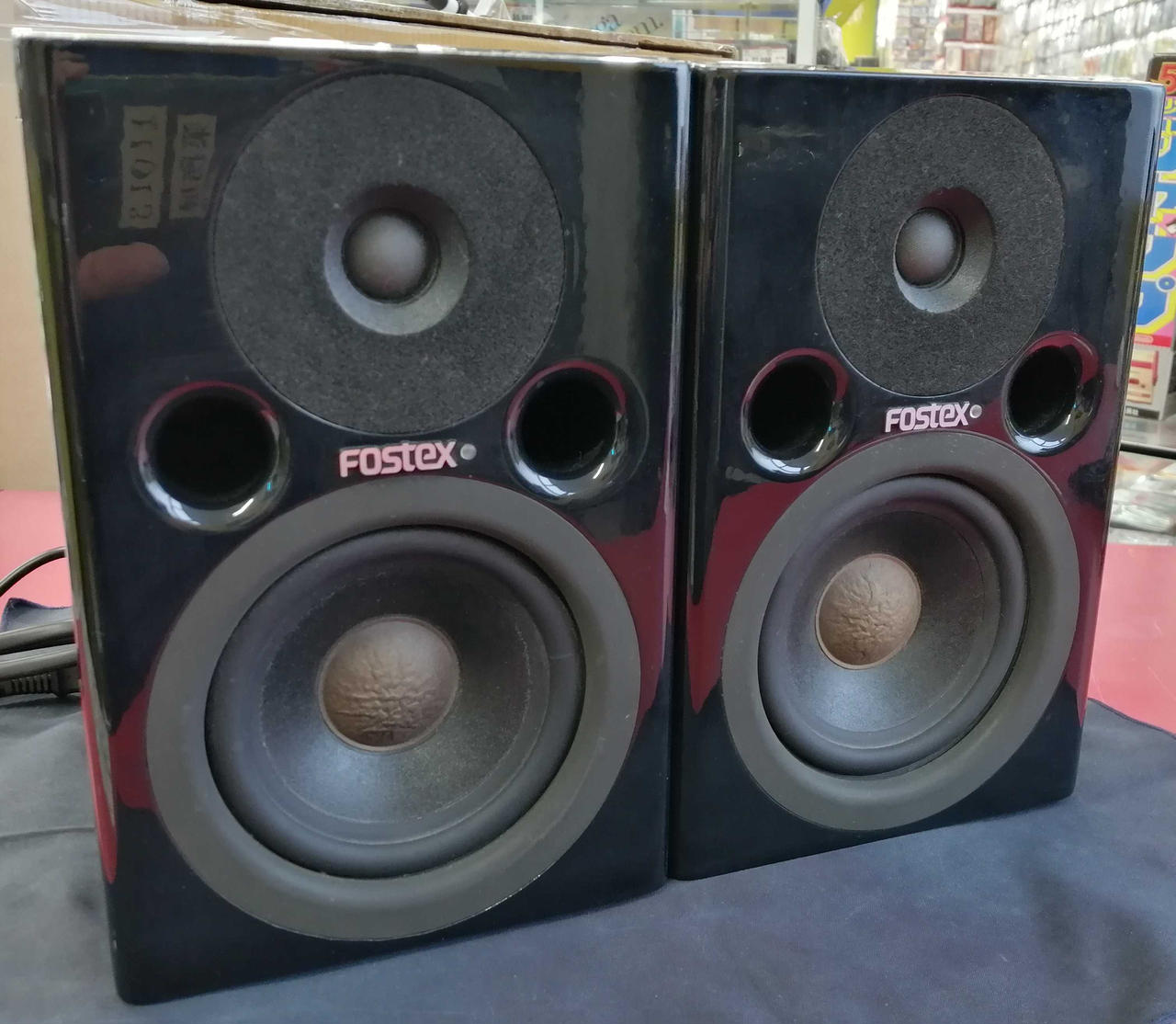 Fostex スタジオモニタースピーカー ブラック ペア FOSTEXのスタジオモニター・スピーカーの比較 | 失敗しないDTM