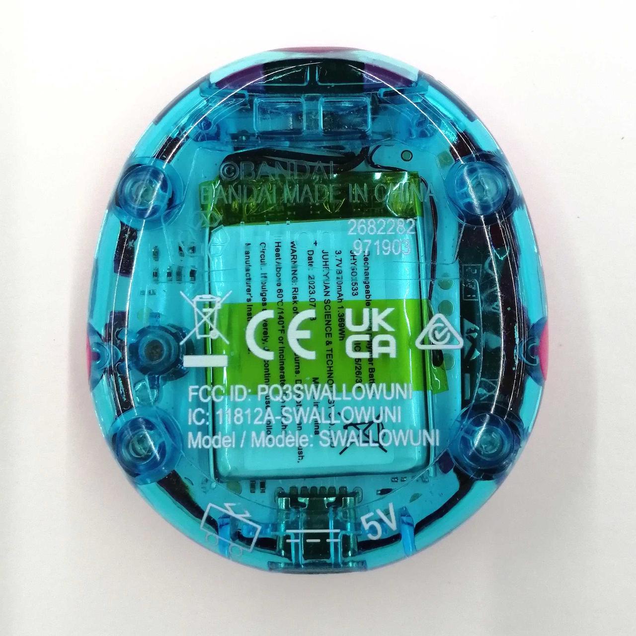その他 Tamagotchi Uni SWALLOWUNI Does anyone know why they say “SWALLOWUNI” on the back? : r