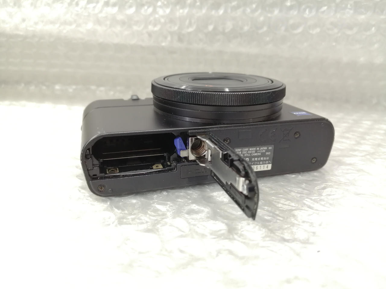 SONYソニーDSC-RX100 コンデジ本体新品交換未使用品 付属品ユーズド サイバーショット RXシリーズ ソニー コンデジ SONY Cyber-shot
