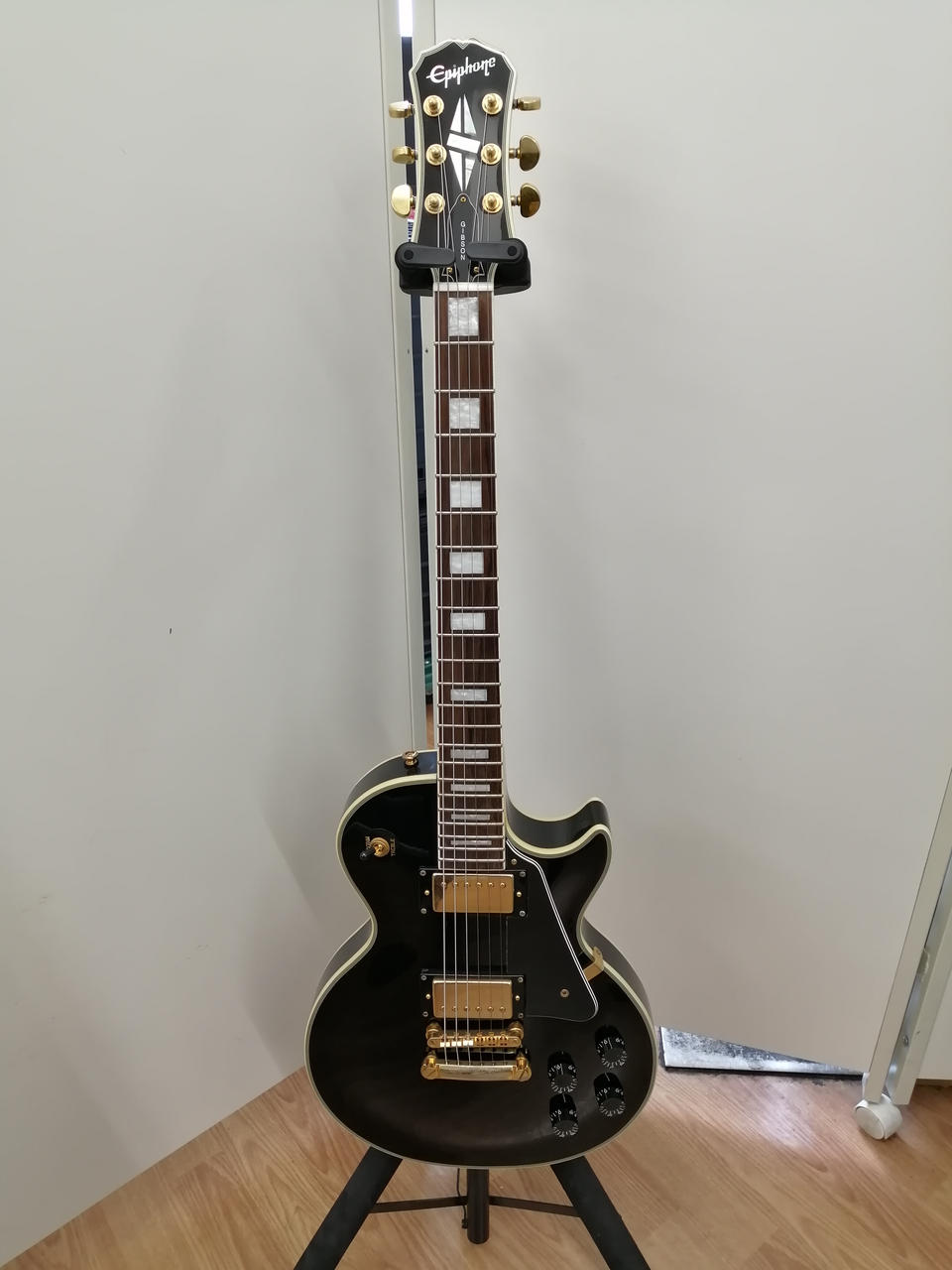 【ジャンク】　エピフォン エレキギター レスポールモデル　M61218-4 ジャンク】 エピフォン エレキギター レスポールモデル M61218-4