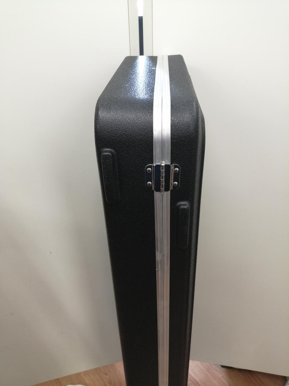 GATOR ベースケース 黒 ゲーター ハードケース 樹脂製 鍵あり GATOR ゲーター エレキベース用 ハードケース GC-BASS-S (ABS