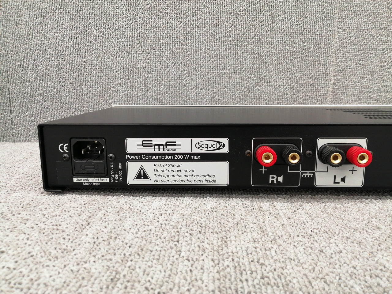 イーエムエフオーディオ(EMF AUDIO)|プリメインアンプ