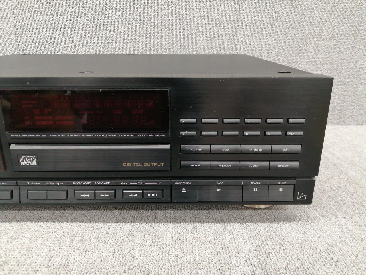コンパクトディスクプレーヤー ALPIN/LUXMAN D-103 コンパクトディスクプレーヤー ALPIN/LUXMAN D-103 ALPINE