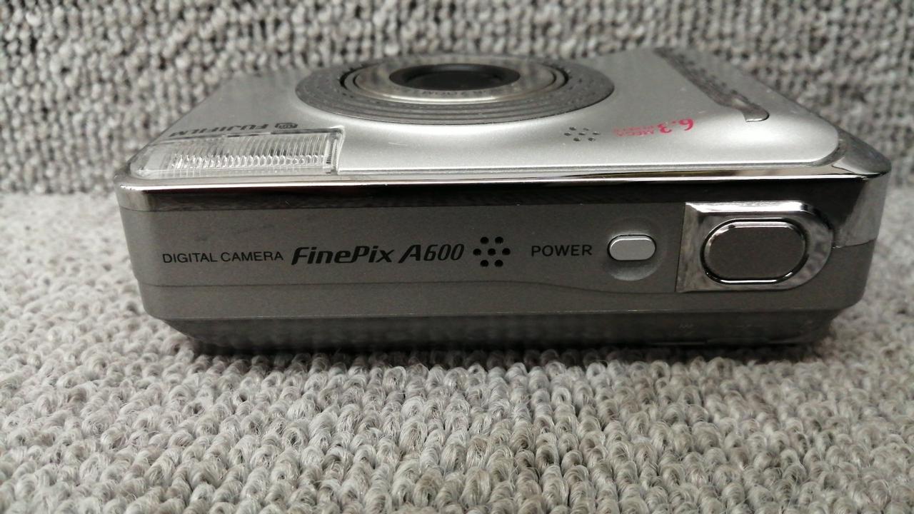 完動品】FUJIFILM FinePix A600 デジタルカメラ 動作確認済
