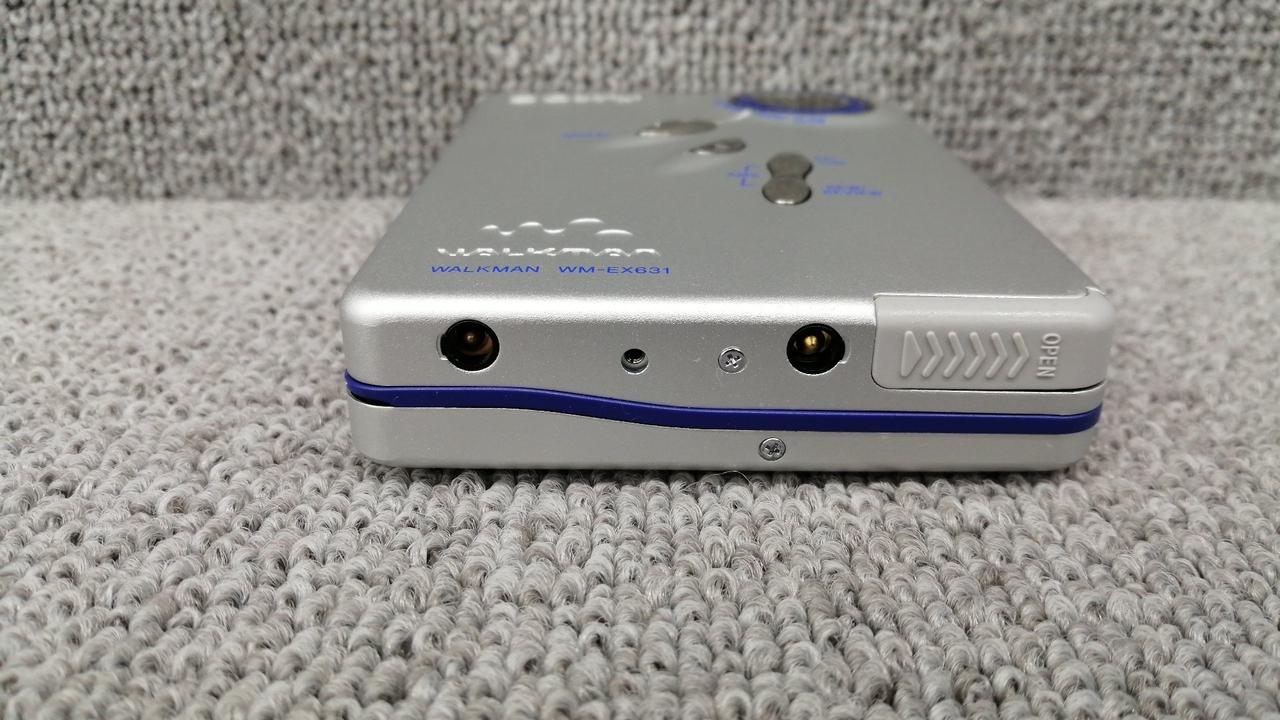 SONY WALKMAN カセットウォークマン WM-EX631 ソニー Sony WM-EX631 ▷ Walkman.land