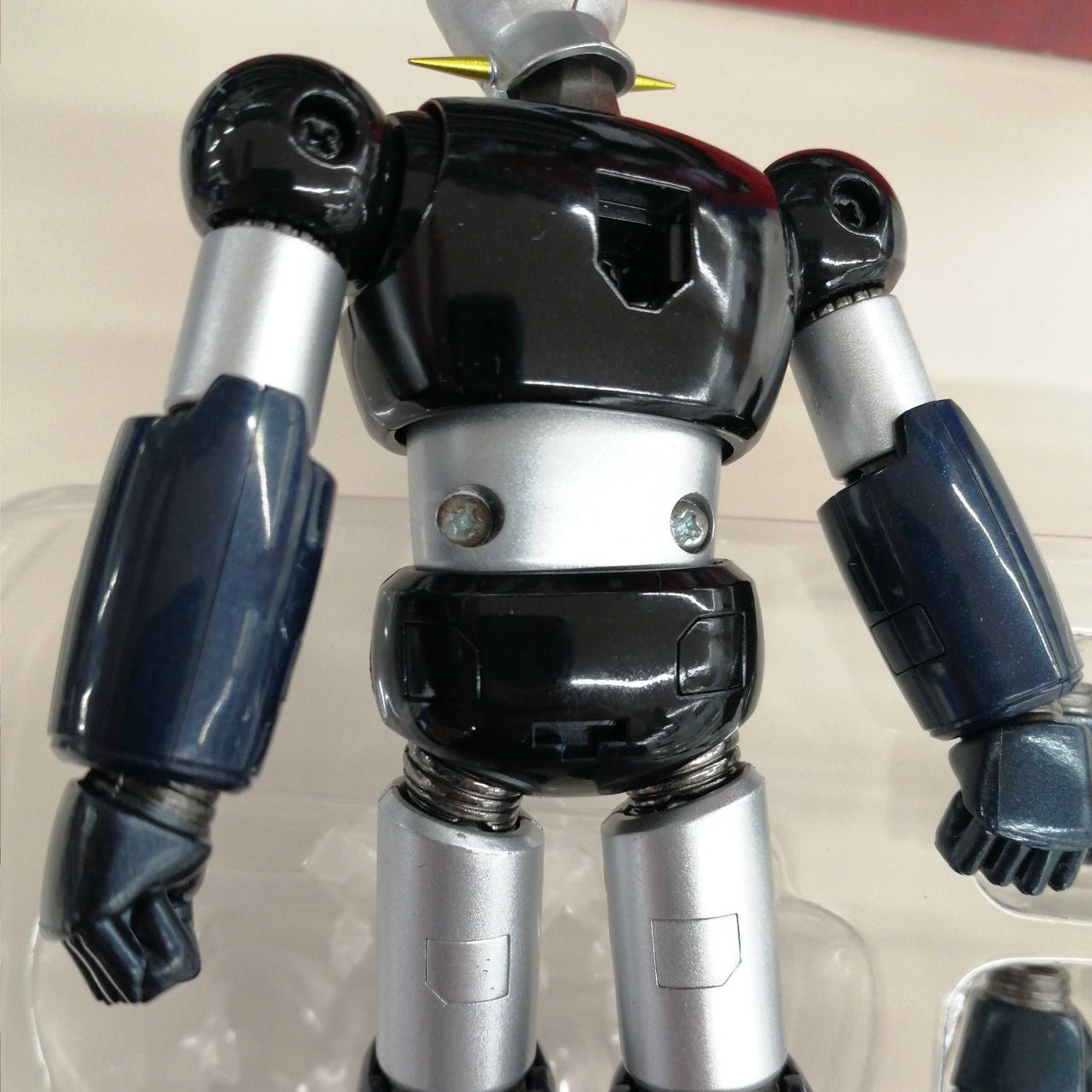 腰部分のネジにサビ