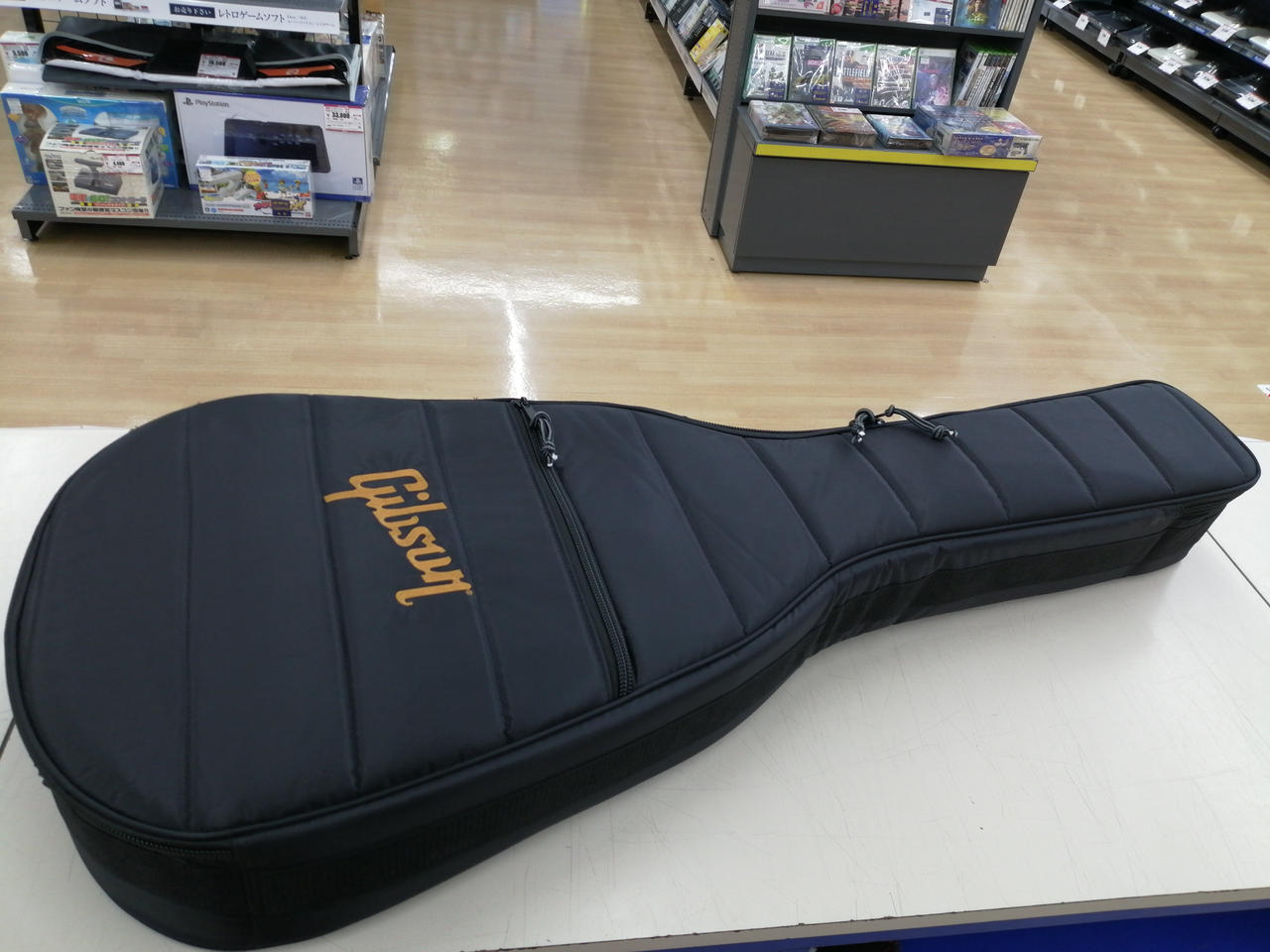 GIBSON 型番：アコースティックギター用ソフトケース ギグバッグ