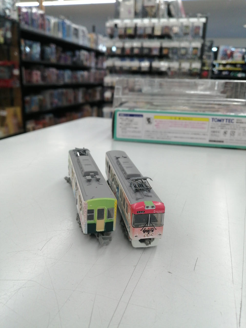 動力付きNゲージ「けいおん!5th ラッピング×2両セット」TOMYTEC 動力