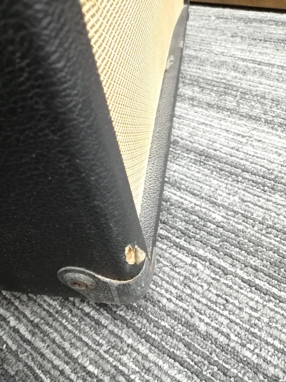 サビ、キズ、ヨゴレ、破れ