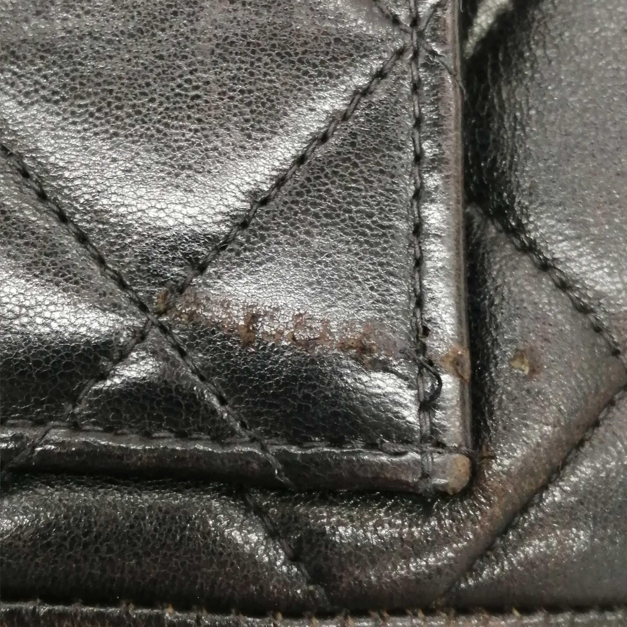 解れ、キズあり