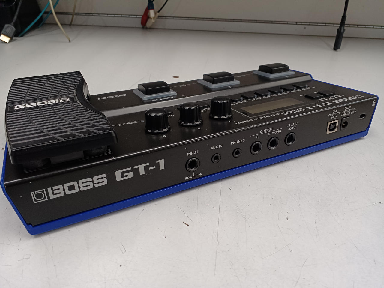 最終値下げ！！！BOSSマルチエフェクター BOSS ギタリストの理想を実現したマルチエフェクターが発売！