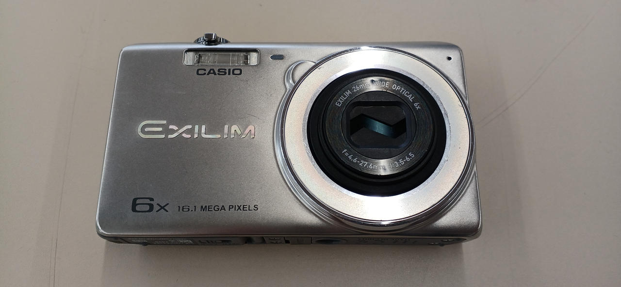 デジタルカメラ Tsuki Amazon | FUJIFILM デジタルカメラ XP120 イエロー 防水 FX