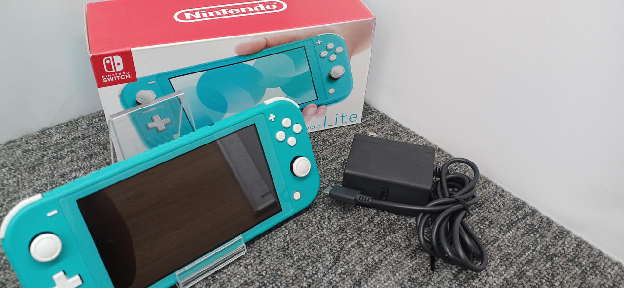 SWITCH LITE