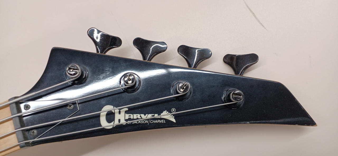 CHARVEL|エレキベース|HARDOFFオフモール（オフモ）|1010210000048067