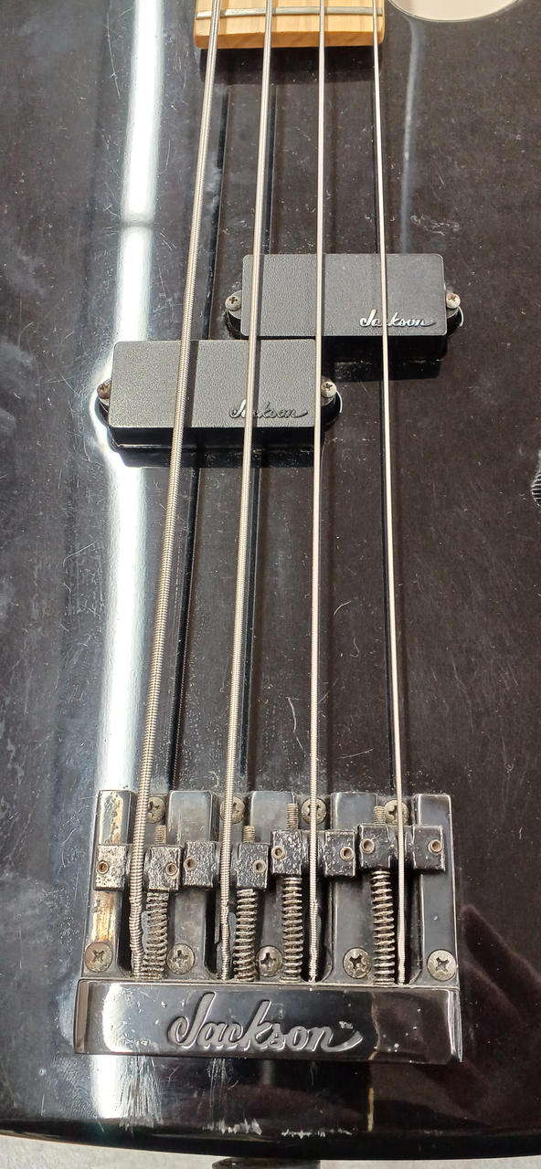 CHARVEL|エレキベース|HARDOFFオフモール（オフモ）|1010210000048067