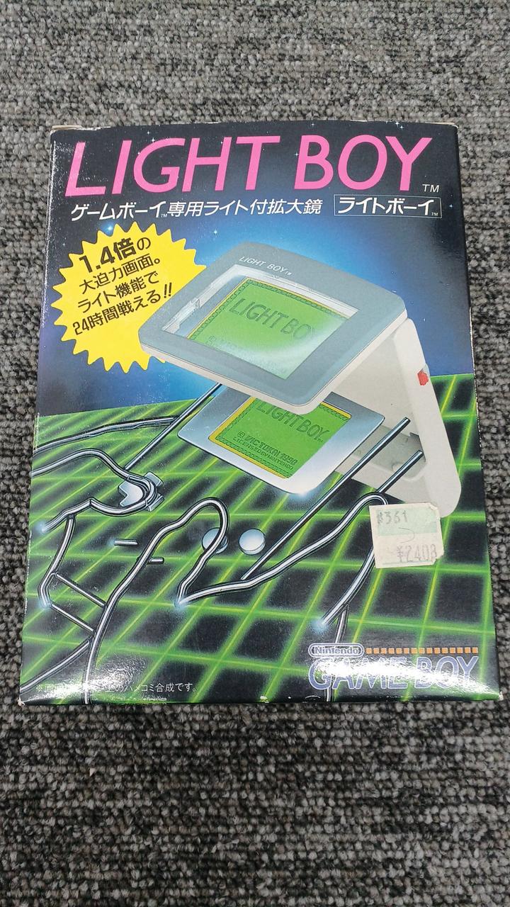 ゲームボーイ　ワイドボーイ、ライトボーイ ゲームボーイの拡大鏡『ライトボーイ』・『ワイドボーイ』明るく