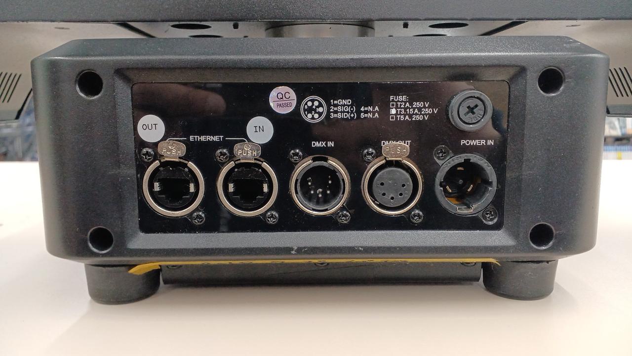 背面接続パネル部