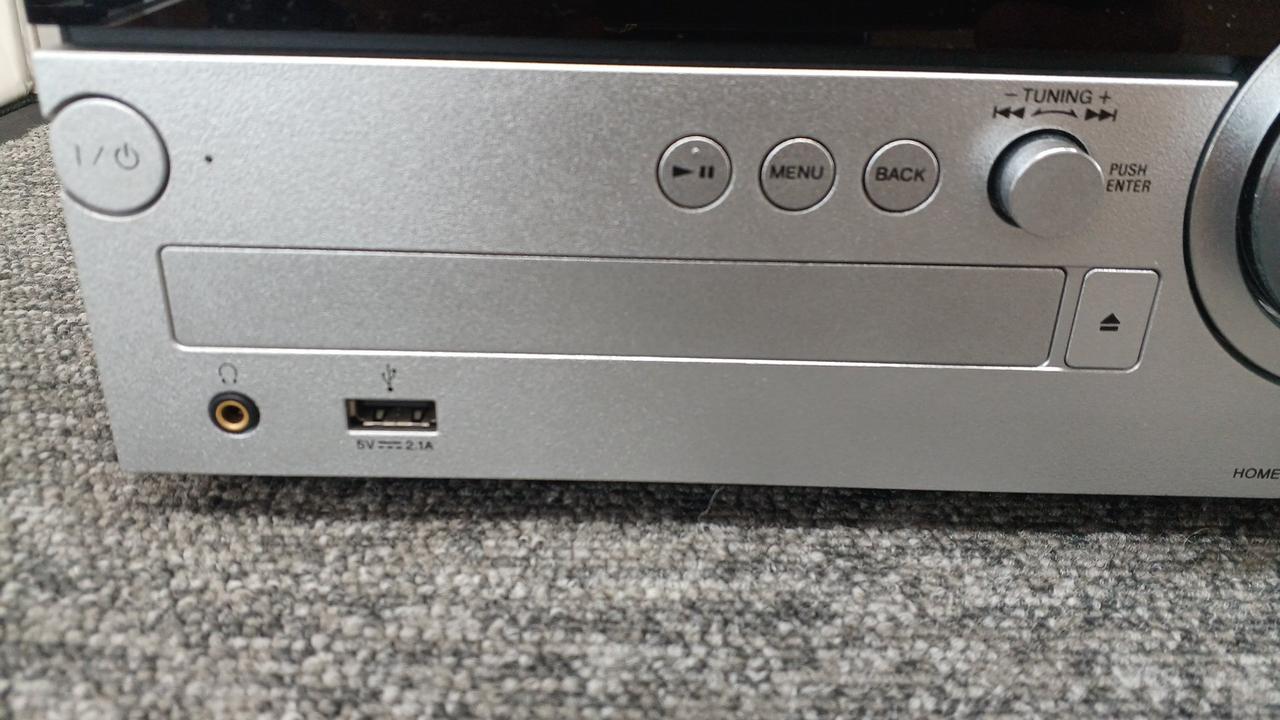 SONY CDコンポ 本体動作確認済 ソニー、CD音楽をウォークマンに1.4倍速で録音できる薄型ドック