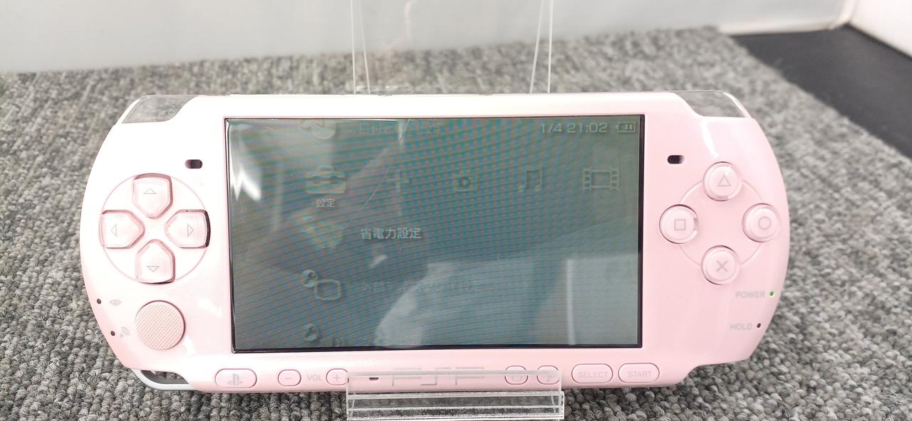 画面上部に液晶焼け。