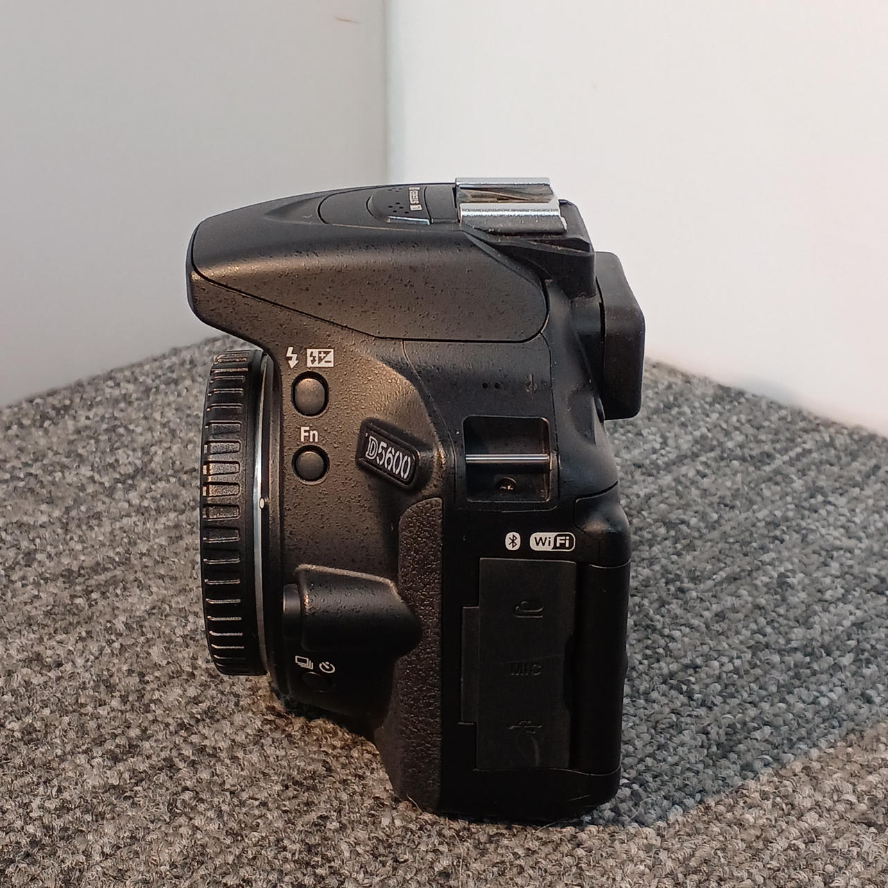 NIKON|一眼レフデジカメ|【ハードオフ公式通販】オフモール 