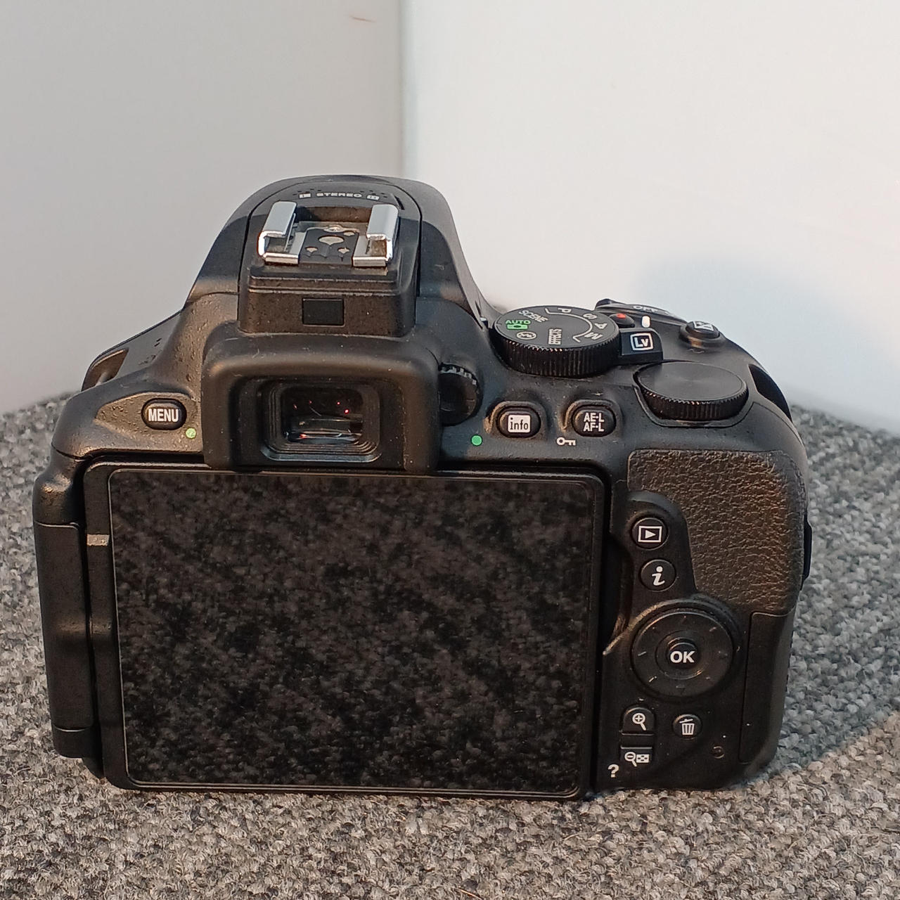 NIKON|一眼レフデジカメ|【ハードオフ公式通販】オフモール 