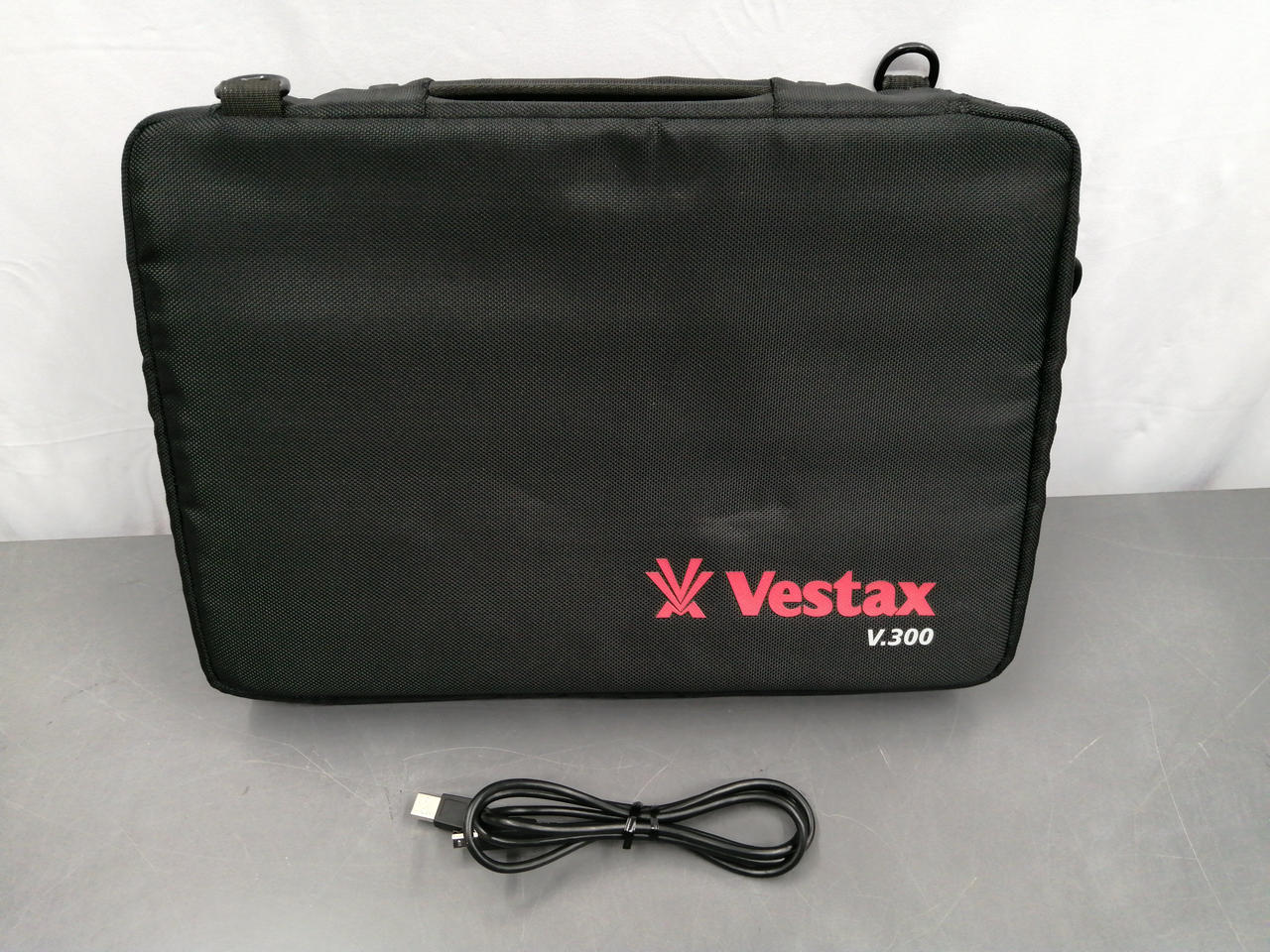 ショルダーストラップなし