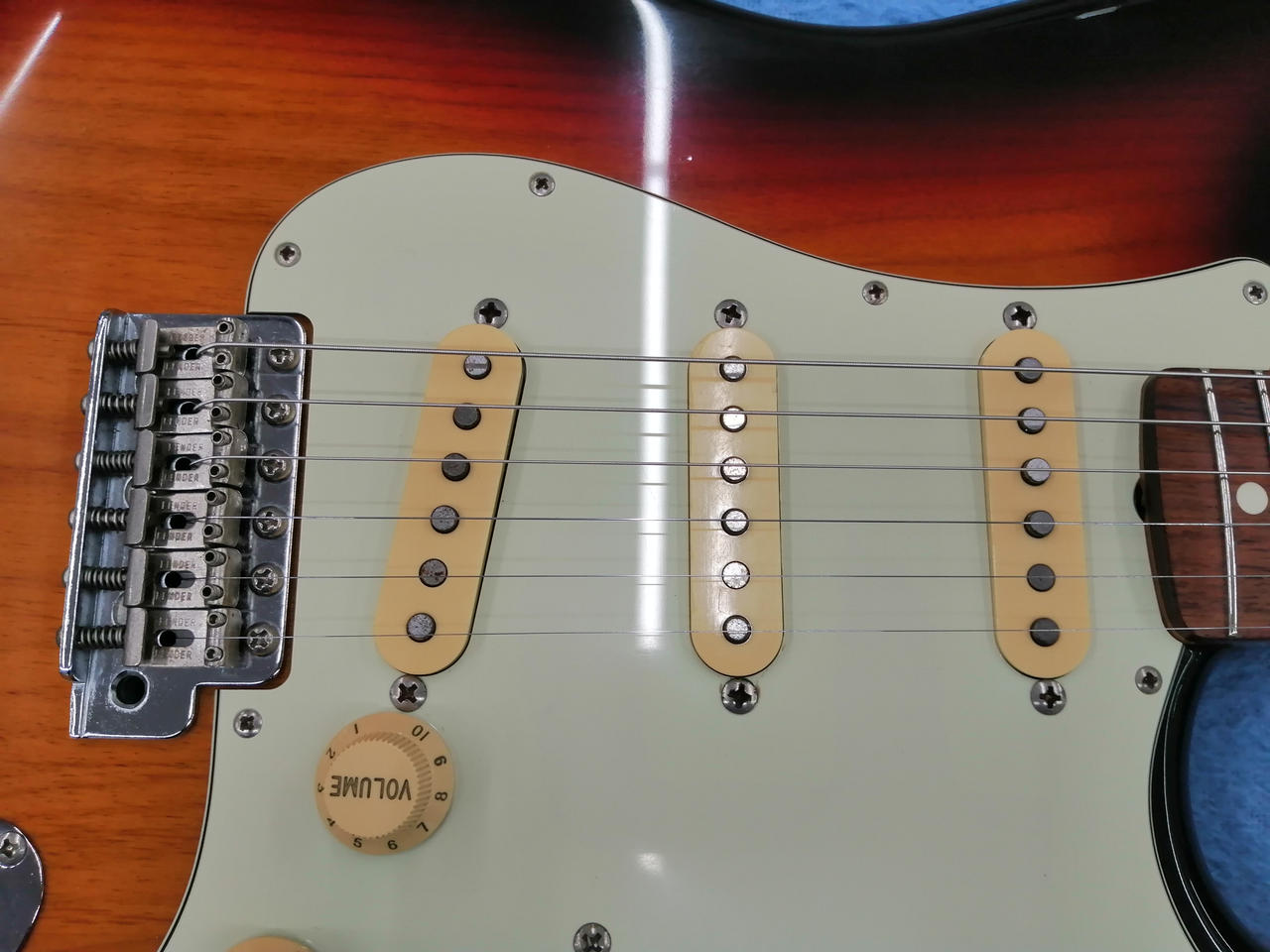 フェンダージャパン(FENDER JAPAN)|ストラトキャスタータイプ