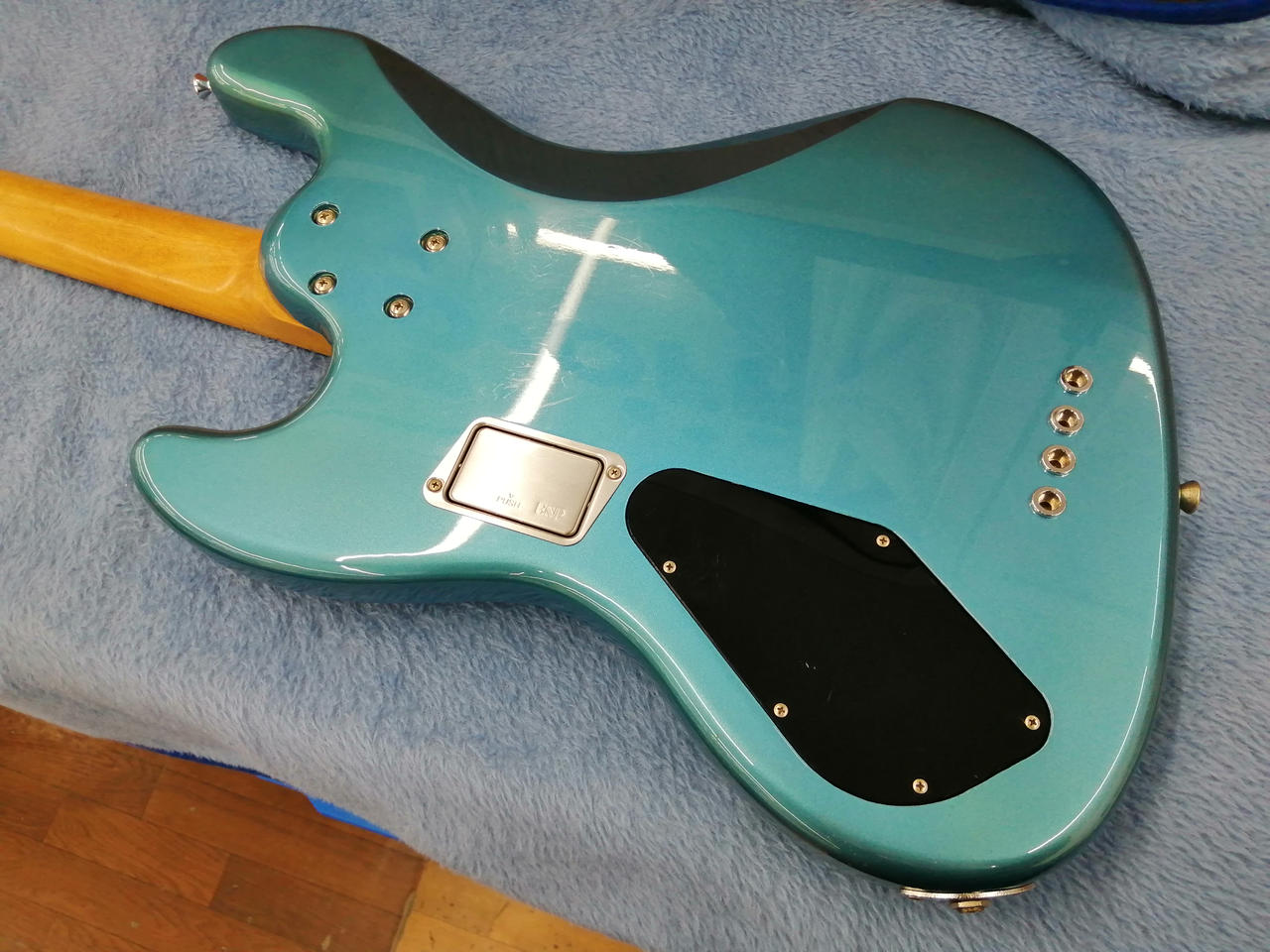 エドワーズ(EDWARDS)|ジャズベースタイプ|HARDOFFオフモール