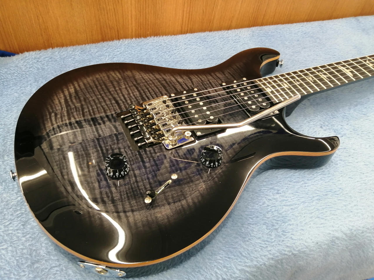 ポールスミス『ラブレター』大人気sold out現行モデル！　限定1点のみ Amazon | [ポールスミス] セット品/名入れ可 名刺入れ