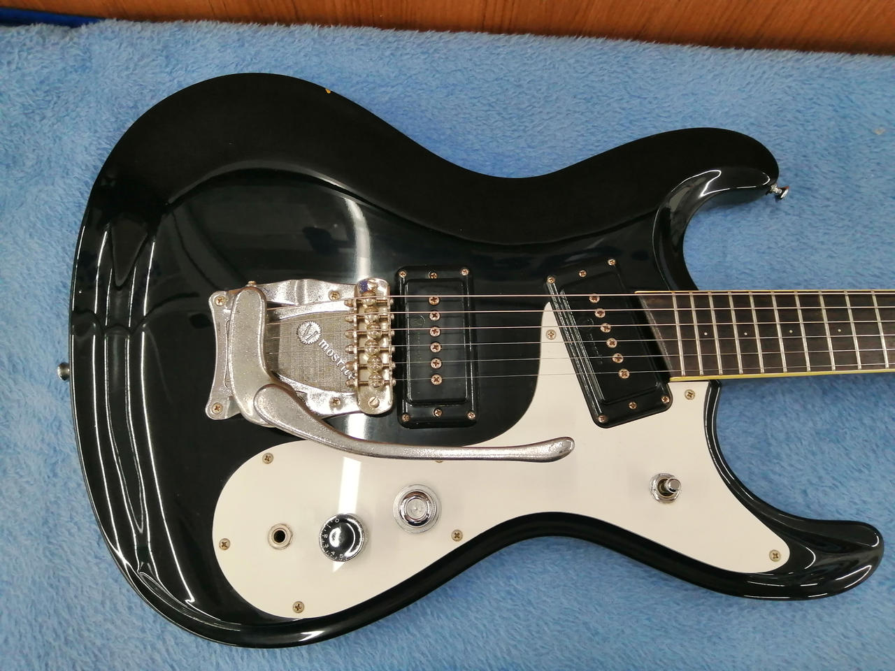 モズライト(MOSRITE)|その他ボディタイプ|HARDOFFオフモール（オフモ