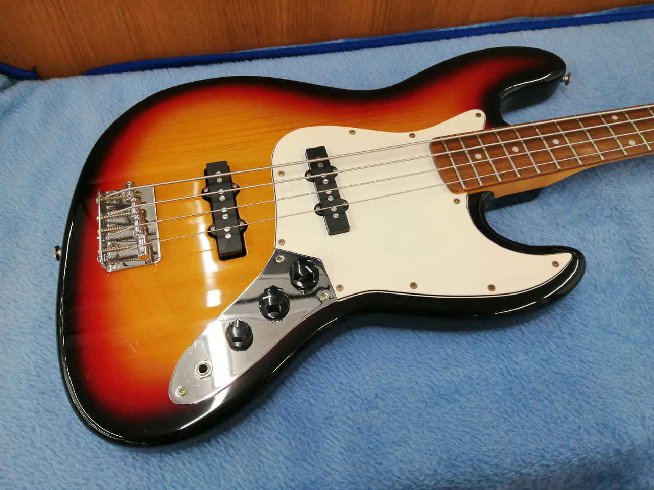 トーカイ(TOKAI)|ジャズベースタイプ|HARDOFFオフモール（オフモ